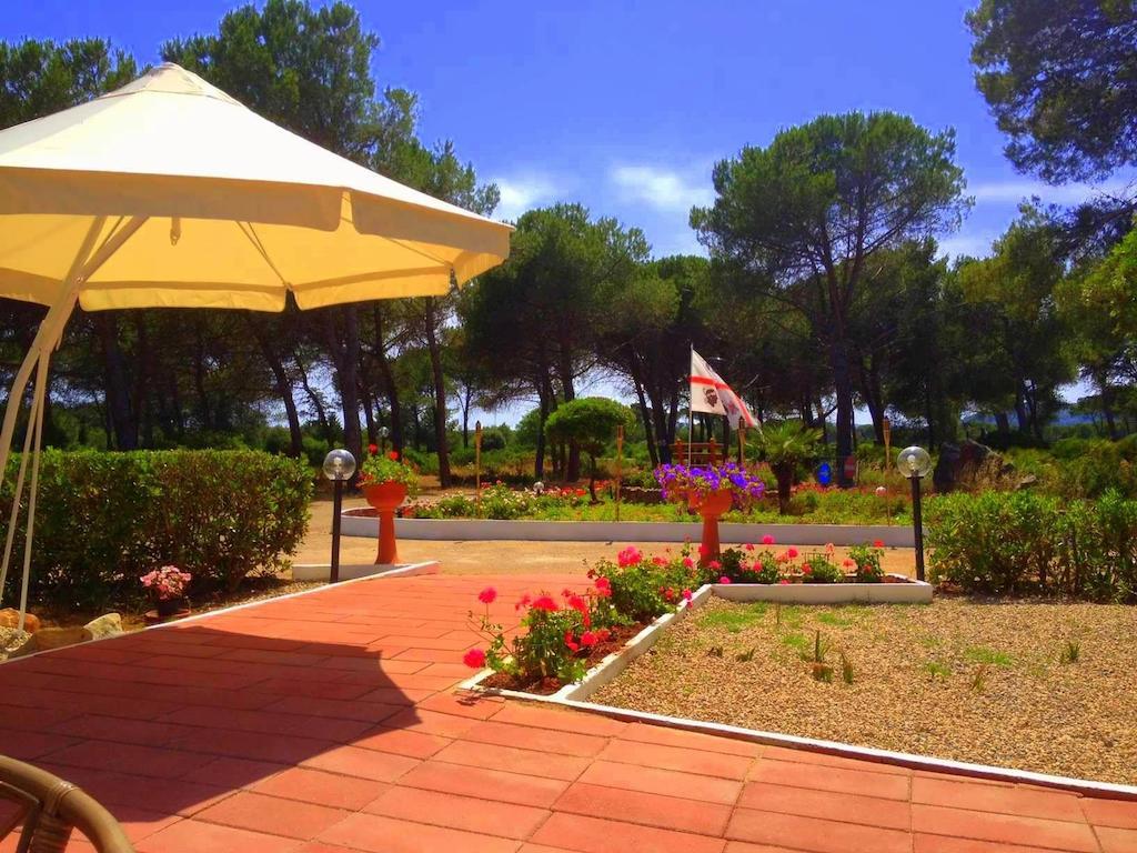 Villaggio Camping Nurral Fertilia Exterior photo